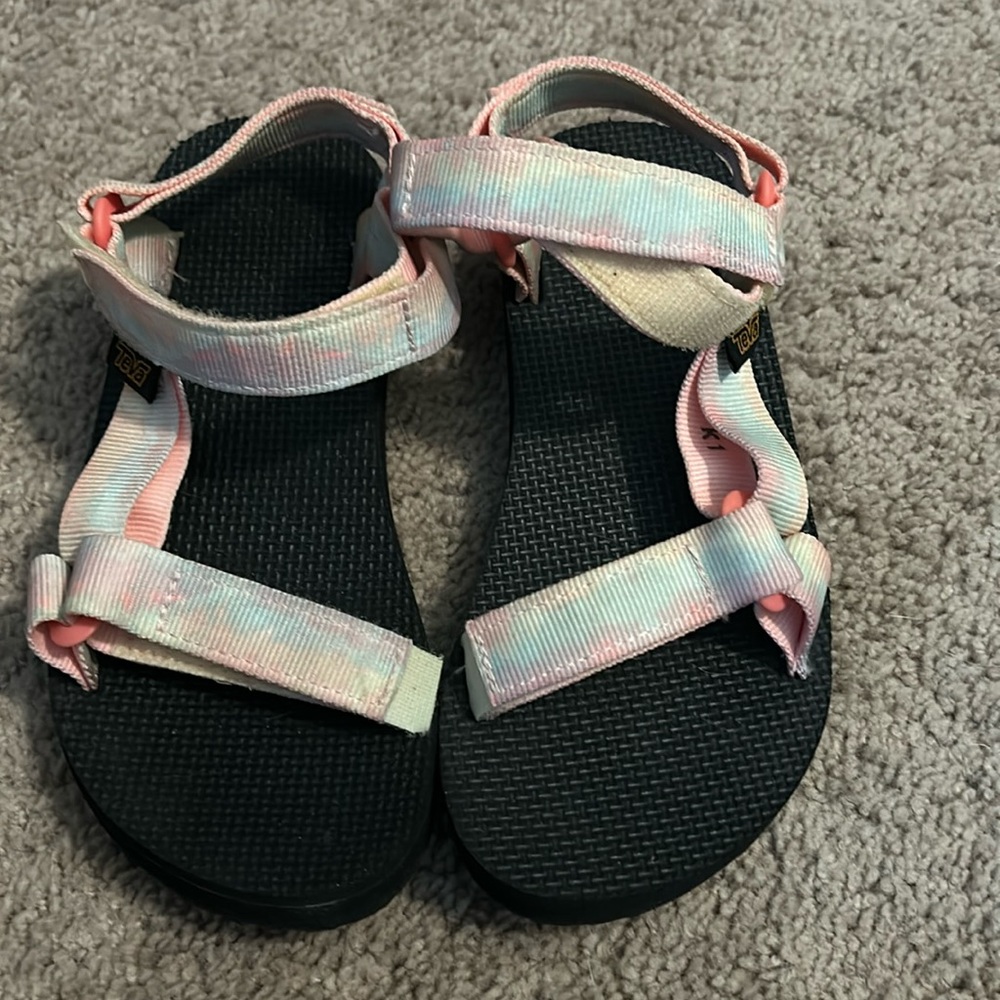 Girls Teva sandals